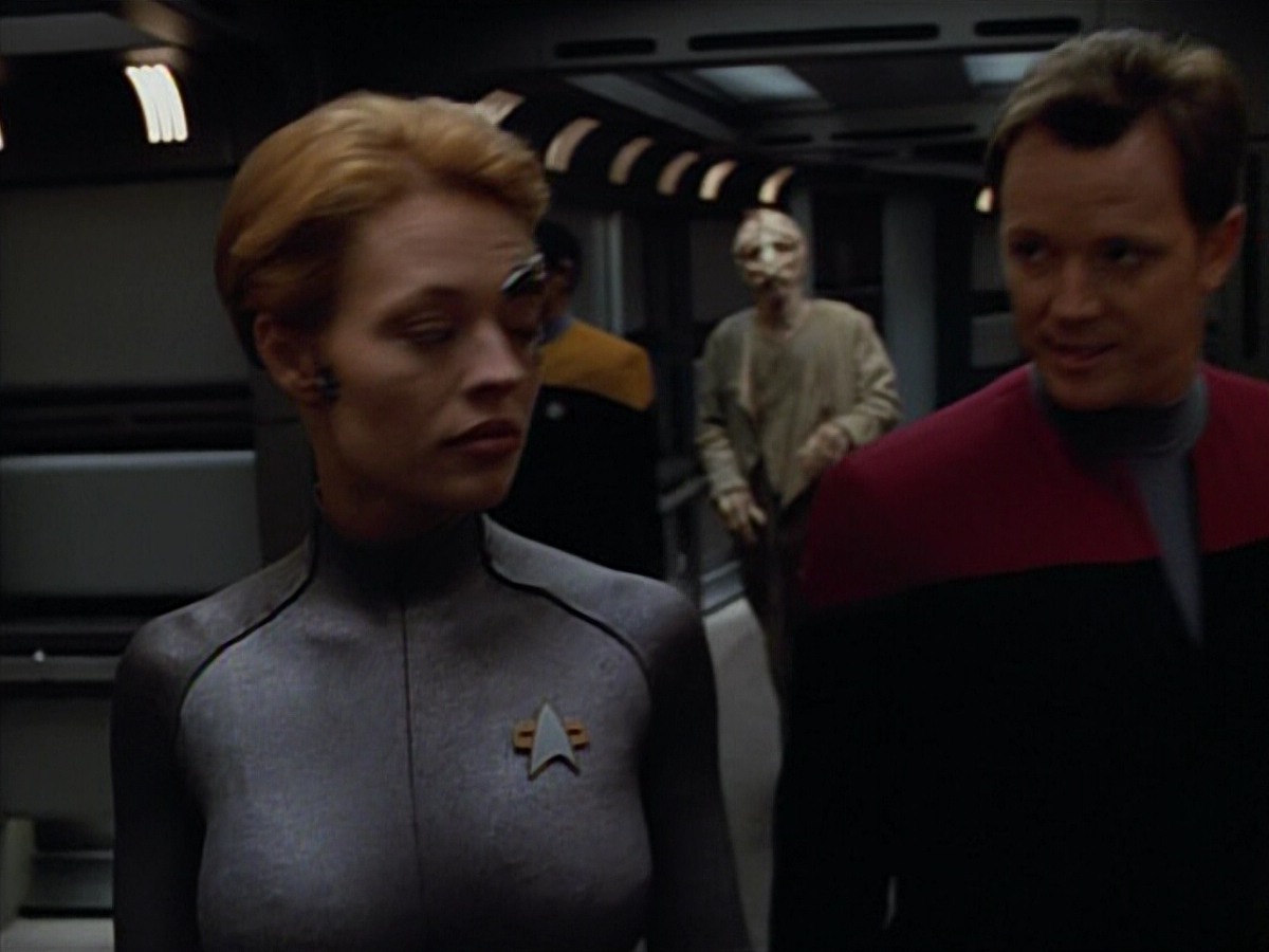 extant_StarTrekVoyager_4x03-DayOfHonor_2131.jpg
