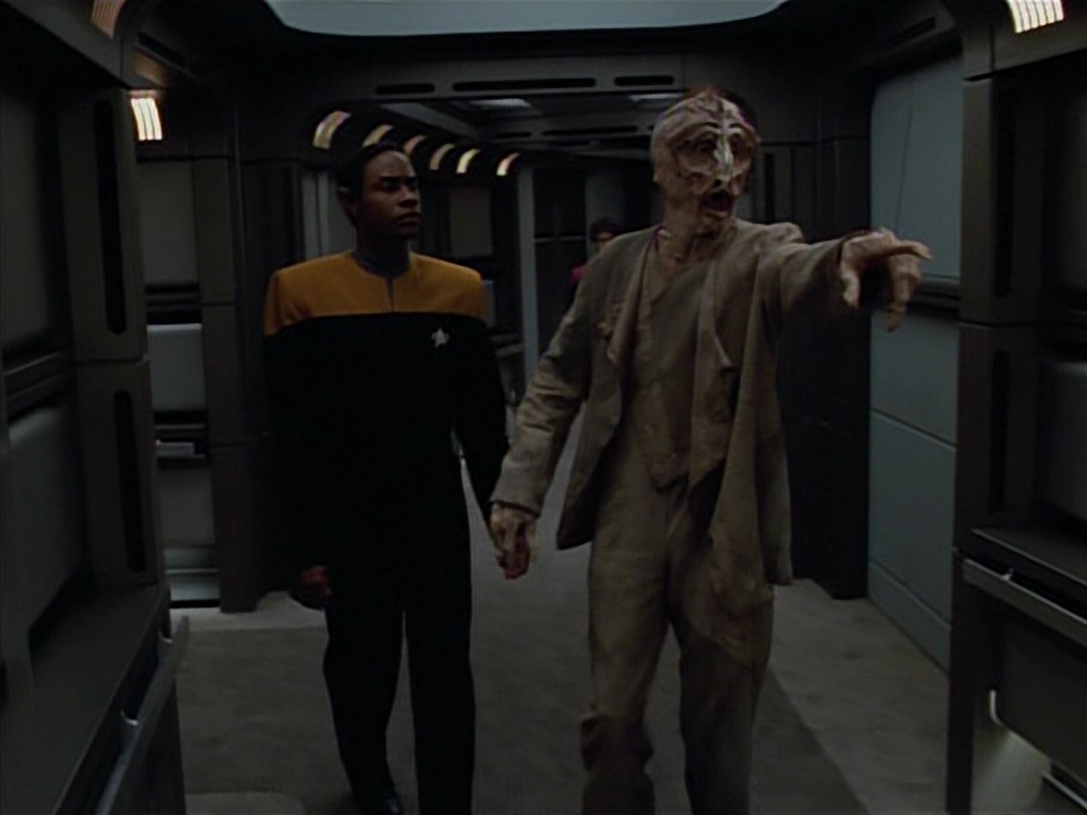 extant_StarTrekVoyager_4x03-DayOfHonor_2138.jpg