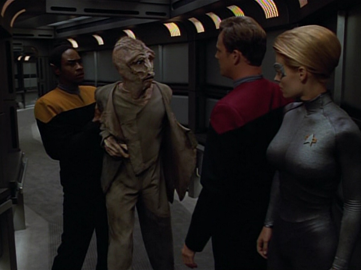 extant_StarTrekVoyager_4x03-DayOfHonor_2150.jpg