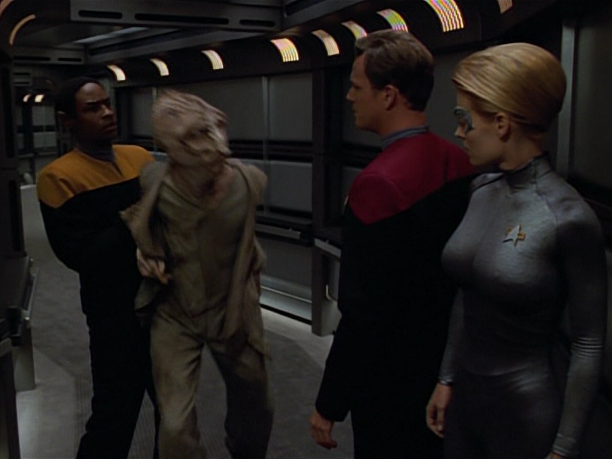 extant_StarTrekVoyager_4x03-DayOfHonor_2151.jpg