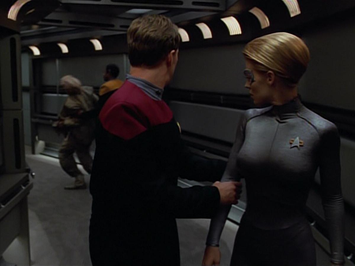 extant_StarTrekVoyager_4x03-DayOfHonor_2159.jpg
