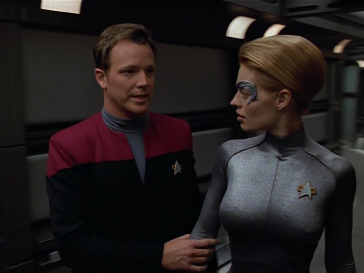 extant_StarTrekVoyager_4x03-DayOfHonor_2165.jpg
