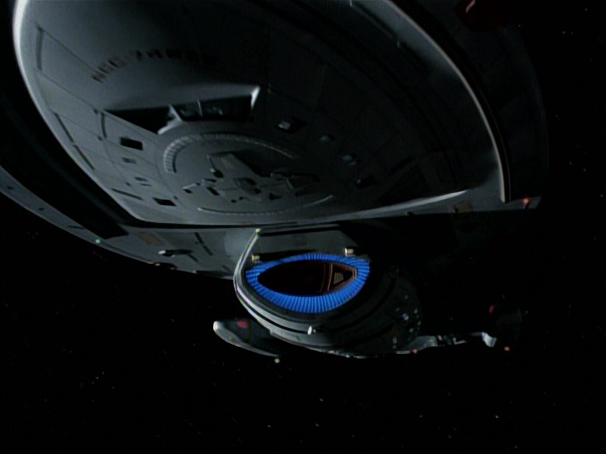 extant_StarTrekVoyager_4x03-DayOfHonor_2259.jpg