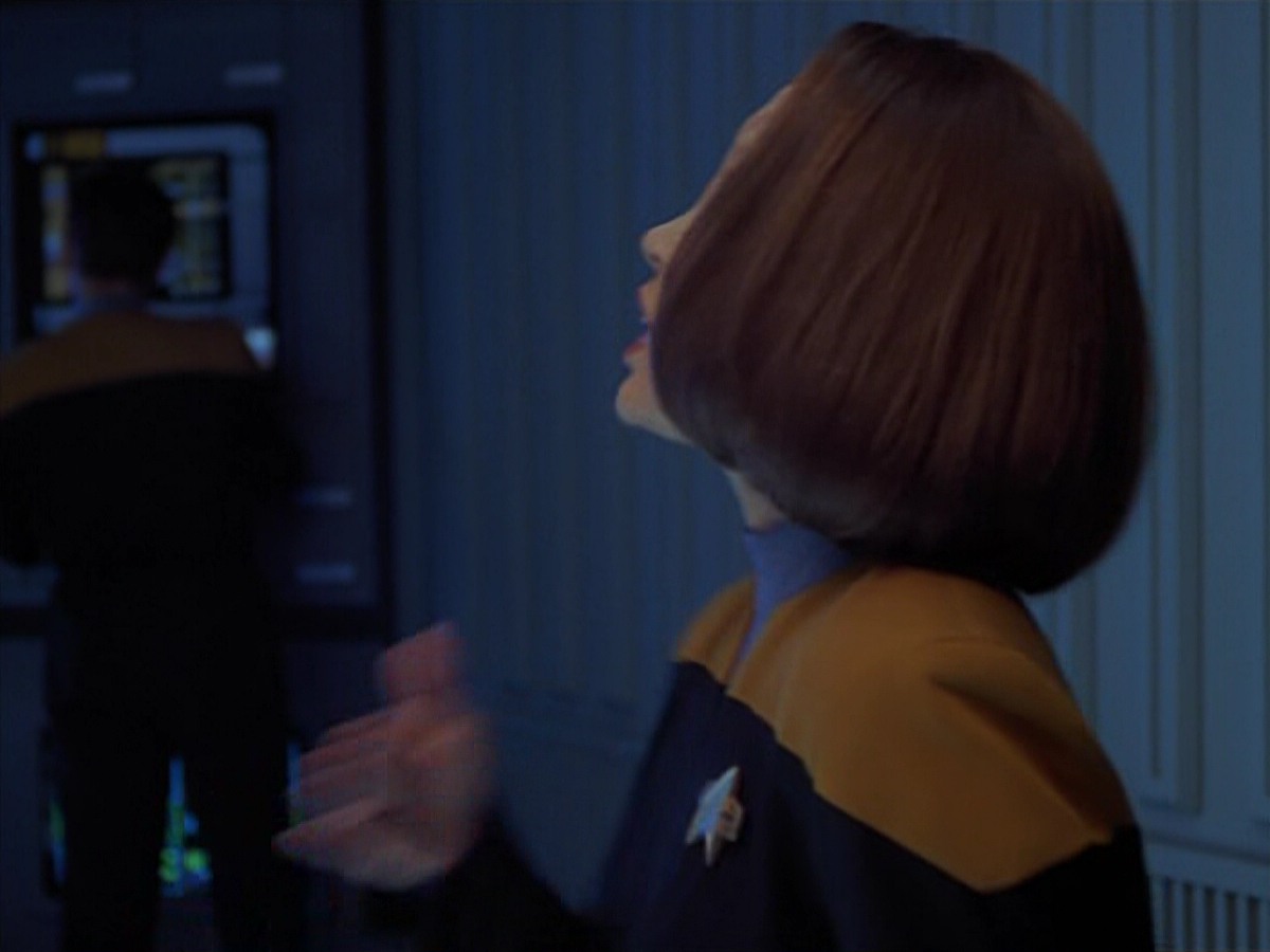 extant_StarTrekVoyager_4x03-DayOfHonor_2294.jpg
