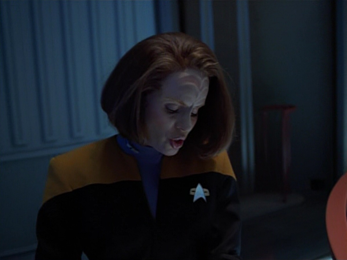 extant_StarTrekVoyager_4x03-DayOfHonor_2307.jpg