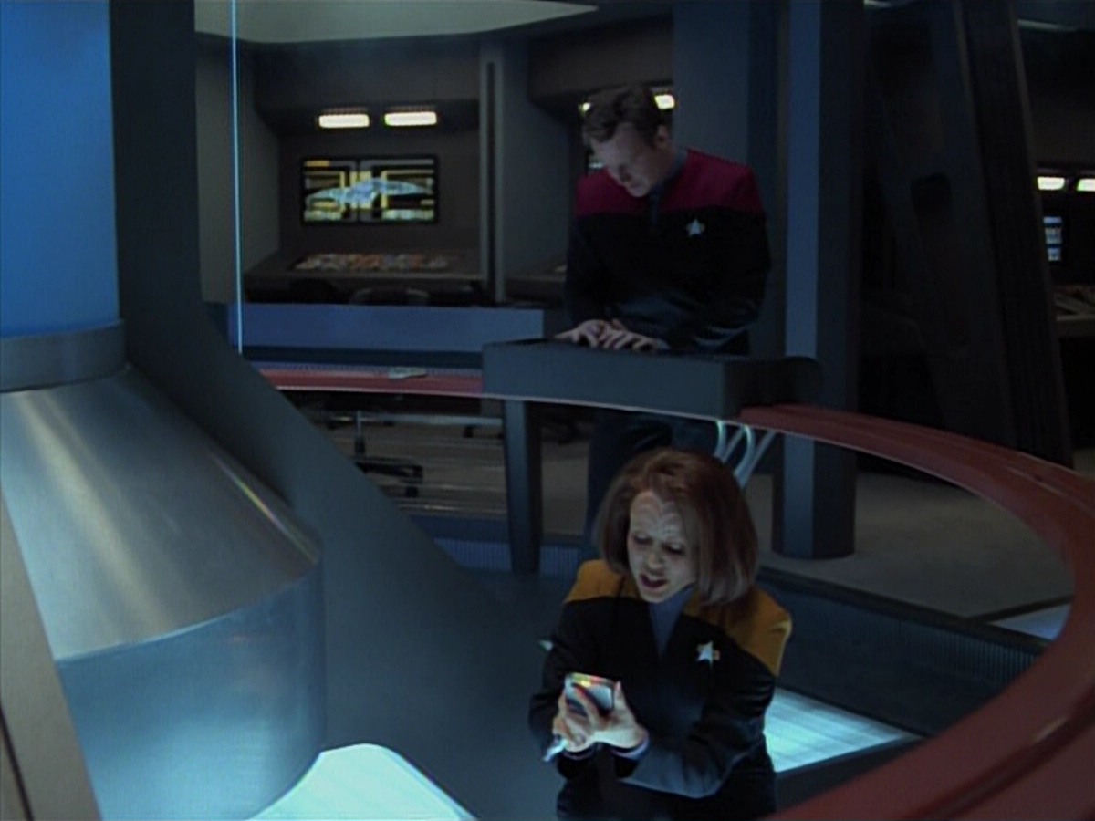 extant_StarTrekVoyager_4x03-DayOfHonor_2478.jpg