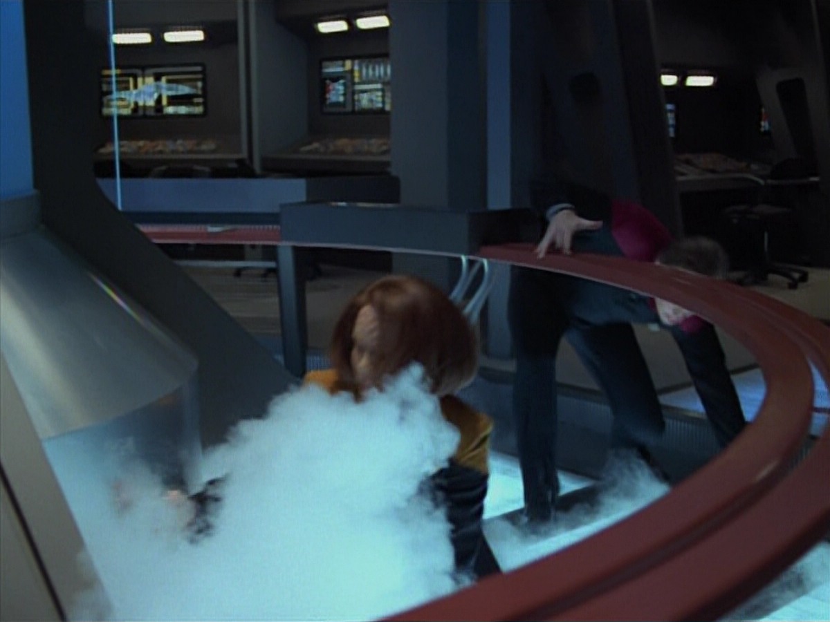 extant_StarTrekVoyager_4x03-DayOfHonor_2494.jpg