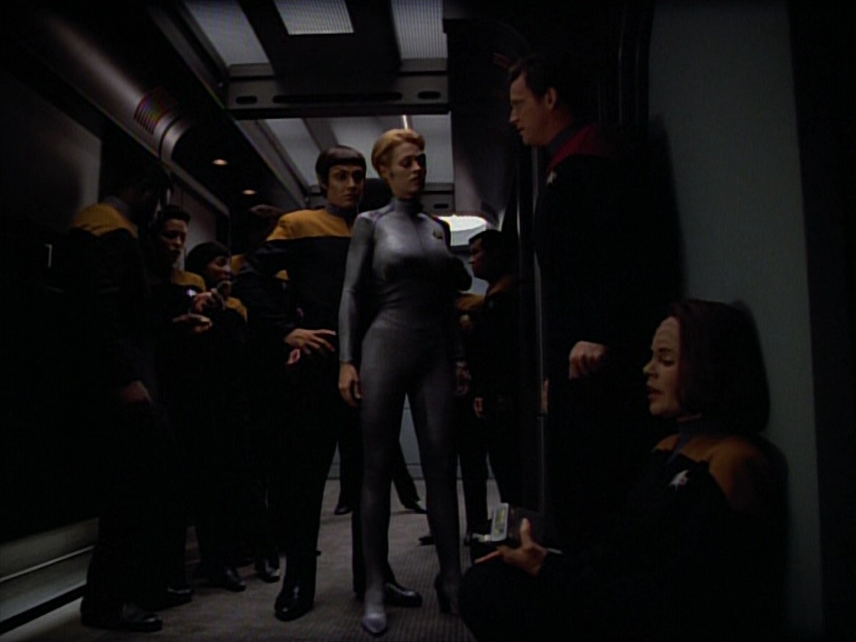 extant_StarTrekVoyager_4x03-DayOfHonor_2547.jpg