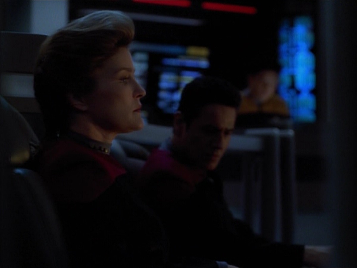 extant_StarTrekVoyager_4x03-DayOfHonor_2552.jpg