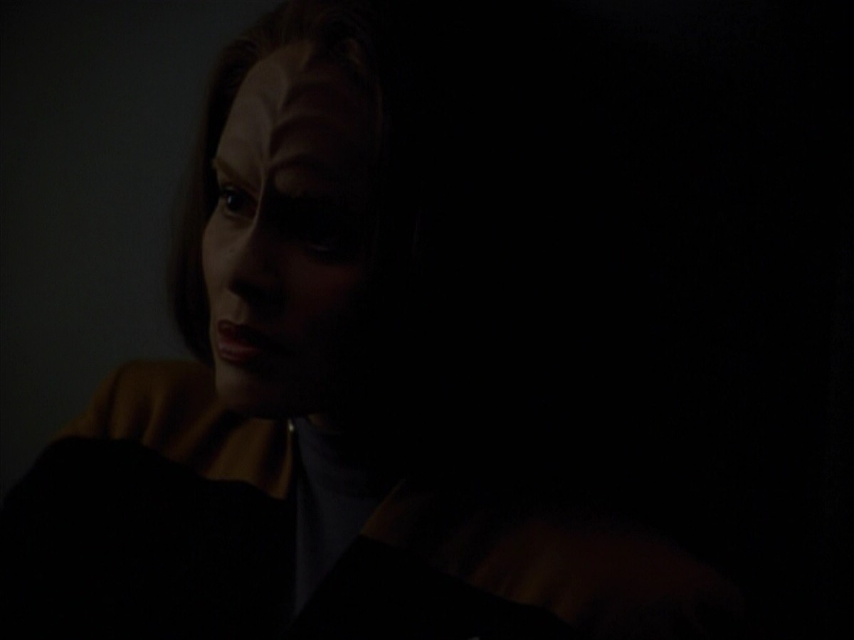 extant_StarTrekVoyager_4x03-DayOfHonor_2568.jpg
