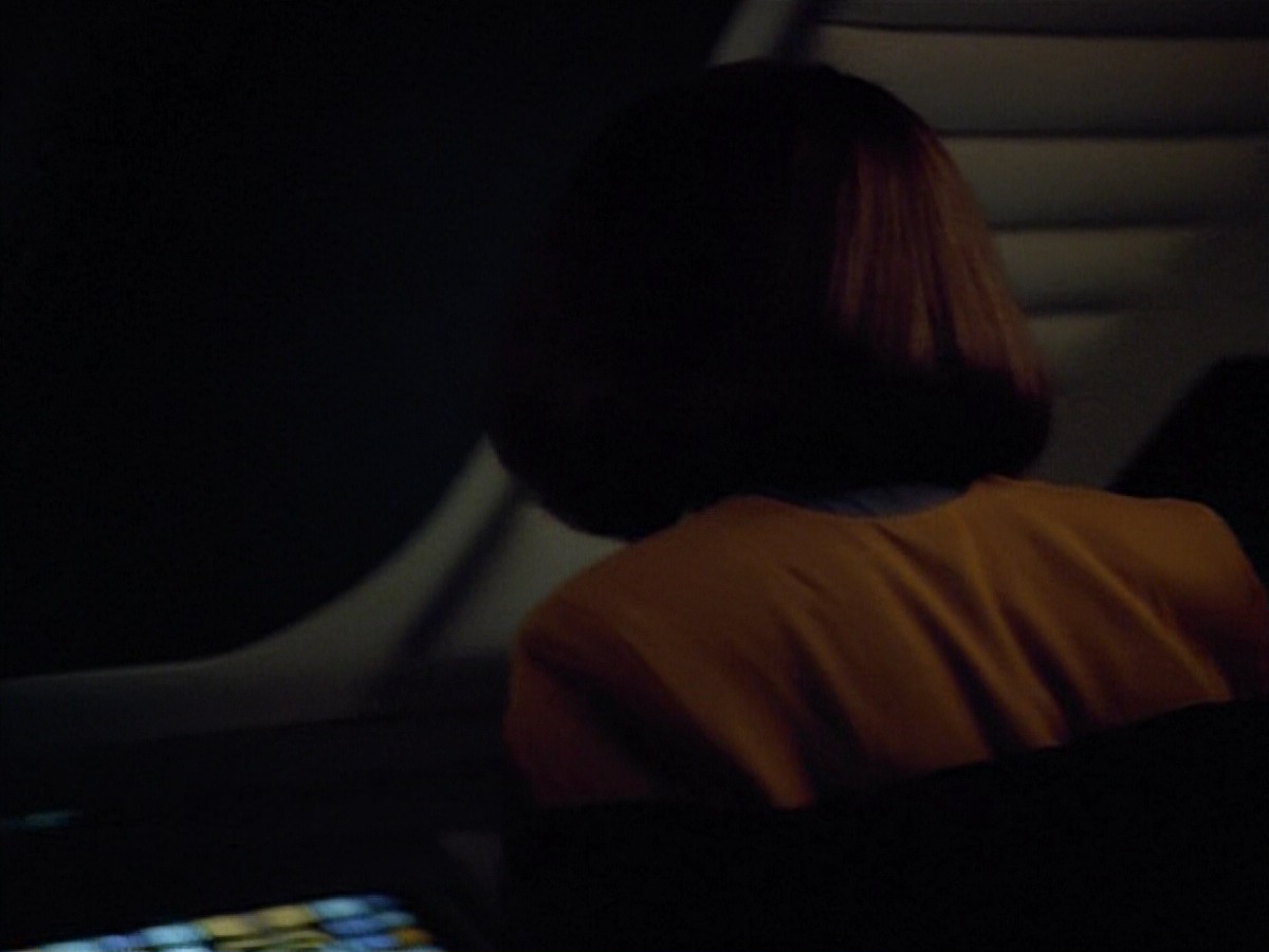 extant_StarTrekVoyager_4x03-DayOfHonor_2858.jpg