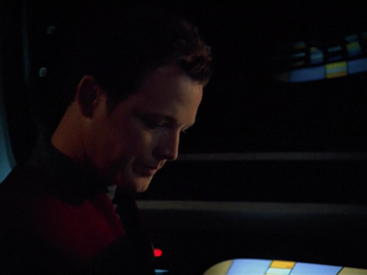 extant_StarTrekVoyager_4x03-DayOfHonor_2907.jpg