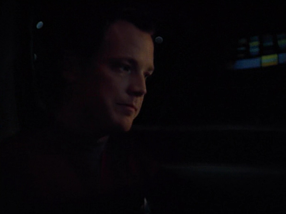 extant_StarTrekVoyager_4x03-DayOfHonor_2912.jpg