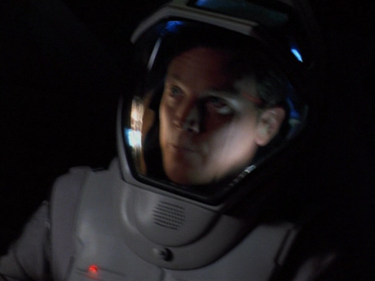 extant_StarTrekVoyager_4x03-DayOfHonor_2968.jpg