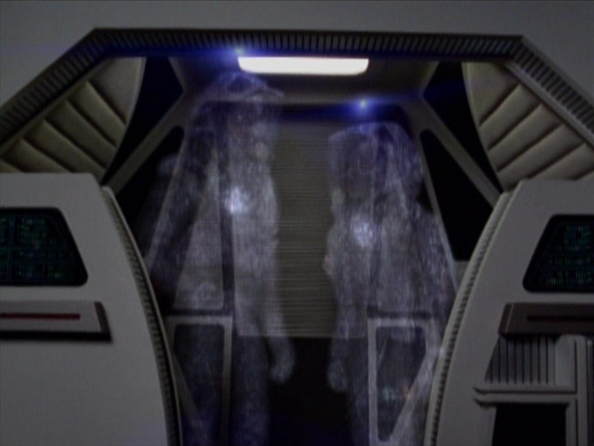 extant_StarTrekVoyager_4x03-DayOfHonor_2999.jpg