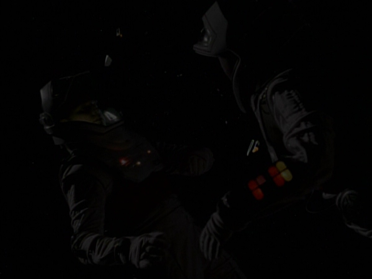extant_StarTrekVoyager_4x03-DayOfHonor_3027.jpg