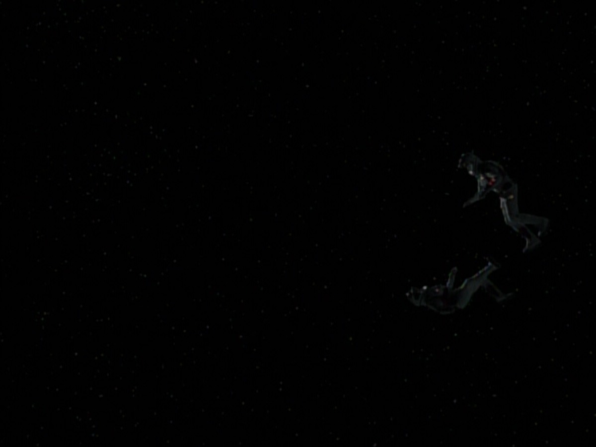 extant_StarTrekVoyager_4x03-DayOfHonor_3033.jpg