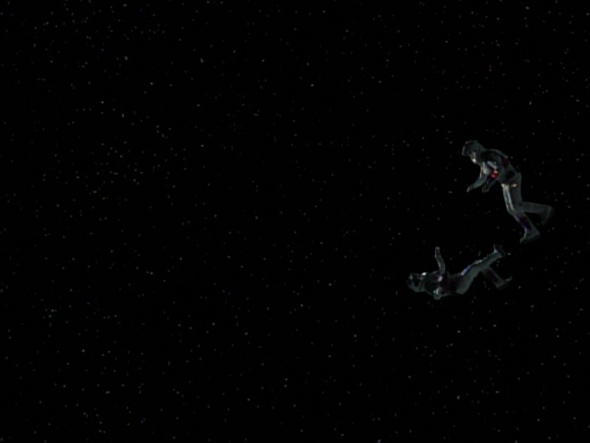 extant_StarTrekVoyager_4x03-DayOfHonor_3040.jpg