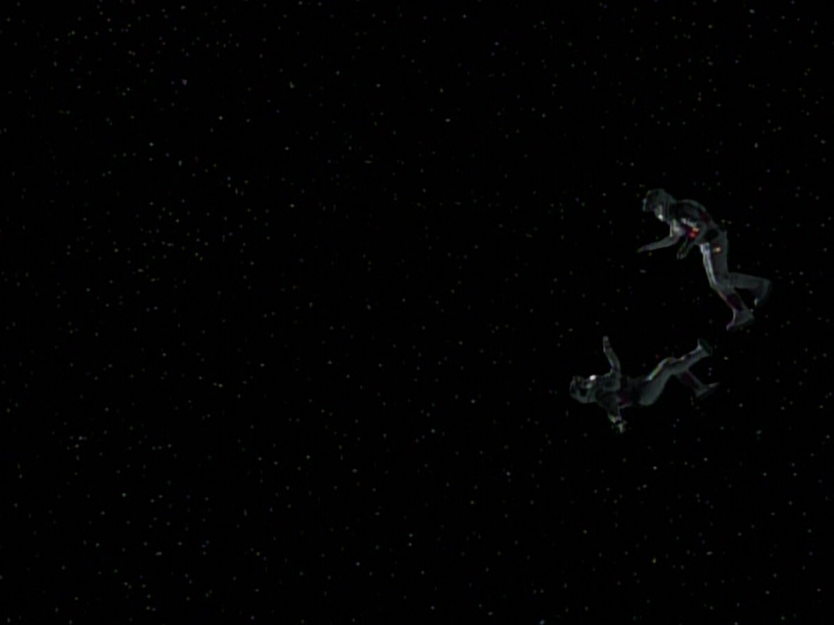 extant_StarTrekVoyager_4x03-DayOfHonor_3044.jpg