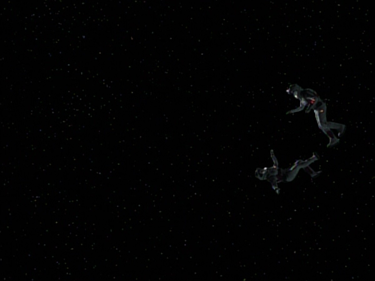 extant_StarTrekVoyager_4x03-DayOfHonor_3045.jpg