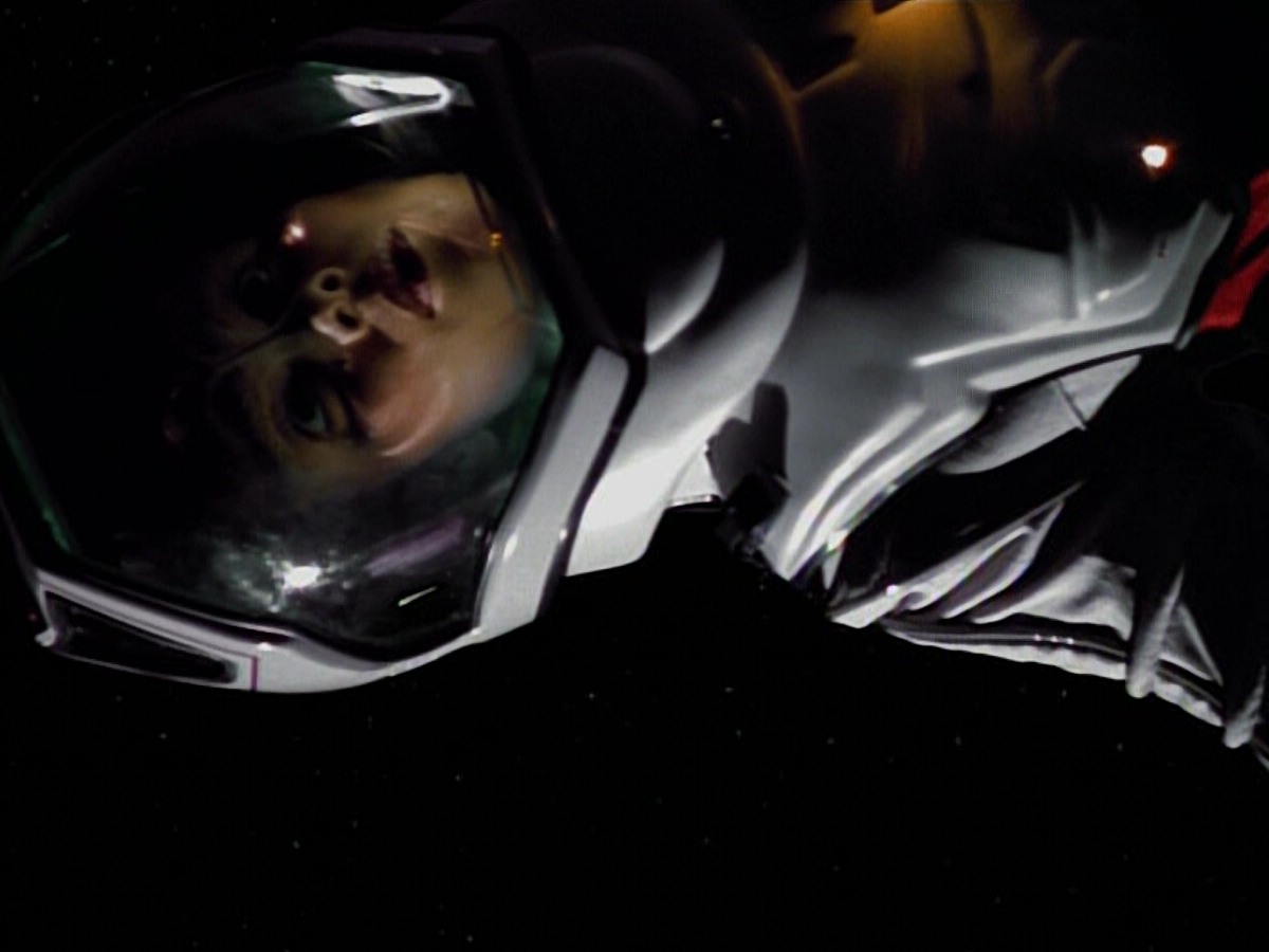 extant_StarTrekVoyager_4x03-DayOfHonor_3054.jpg