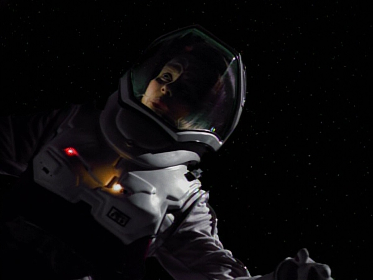 extant_StarTrekVoyager_4x03-DayOfHonor_3082.jpg