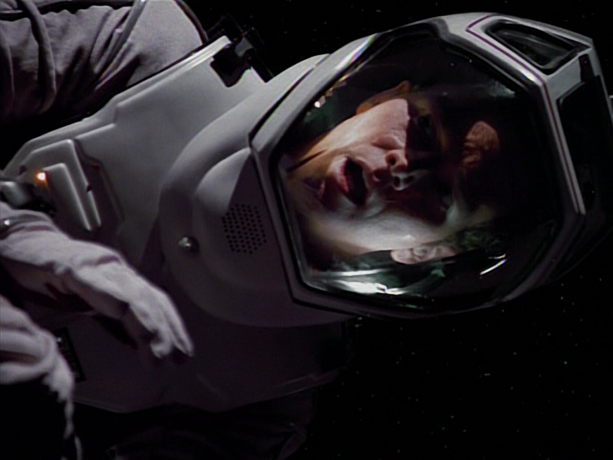 extant_StarTrekVoyager_4x03-DayOfHonor_3098.jpg
