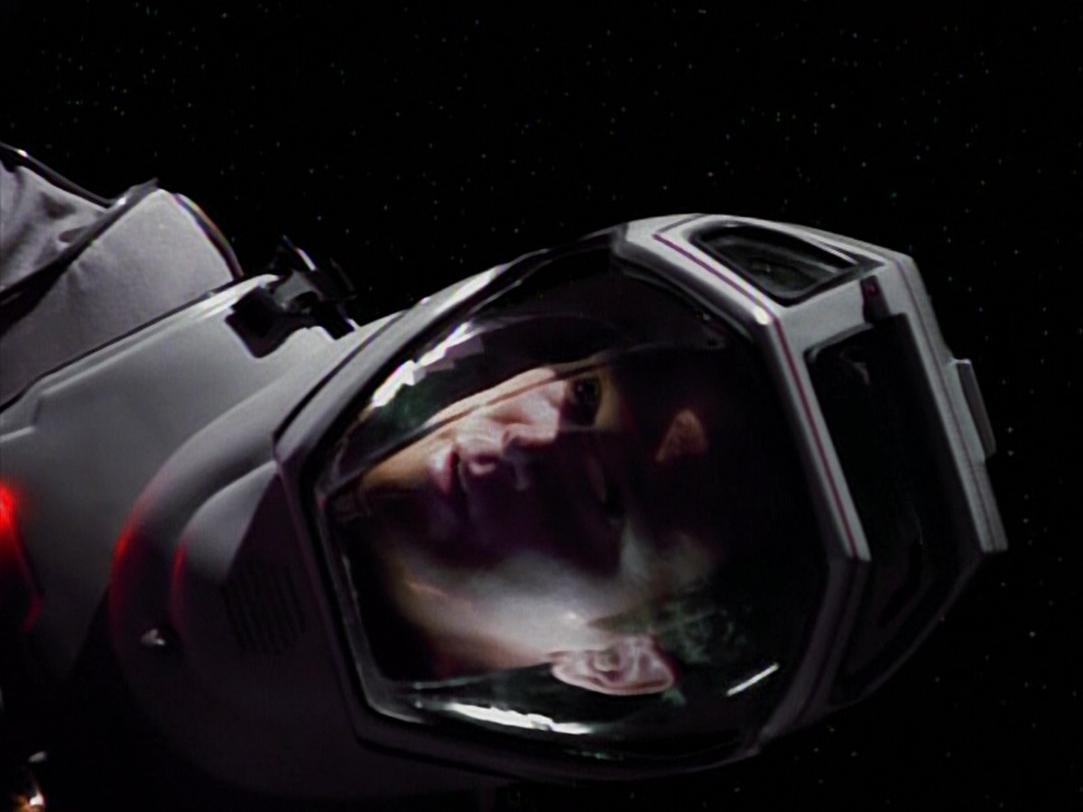 extant_StarTrekVoyager_4x03-DayOfHonor_3112.jpg