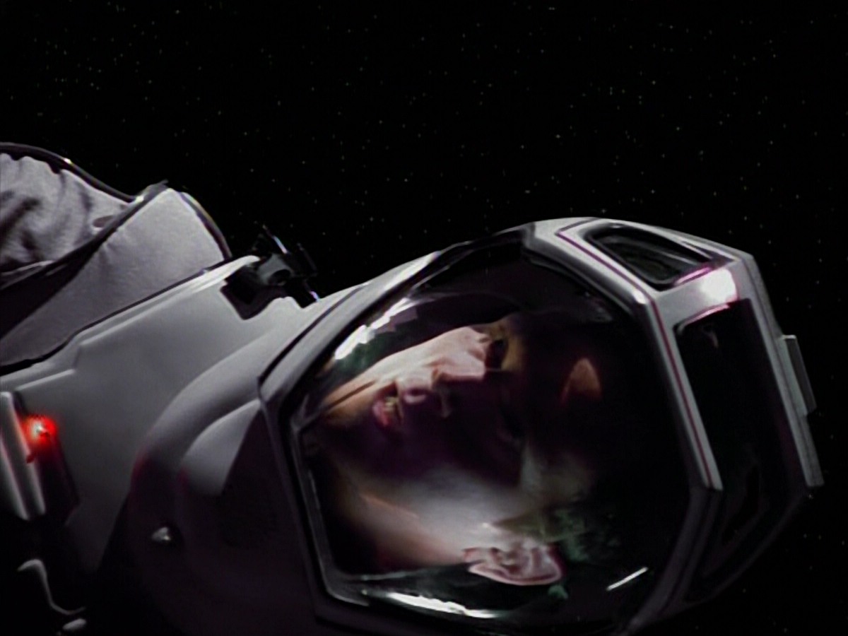 extant_StarTrekVoyager_4x03-DayOfHonor_3113.jpg