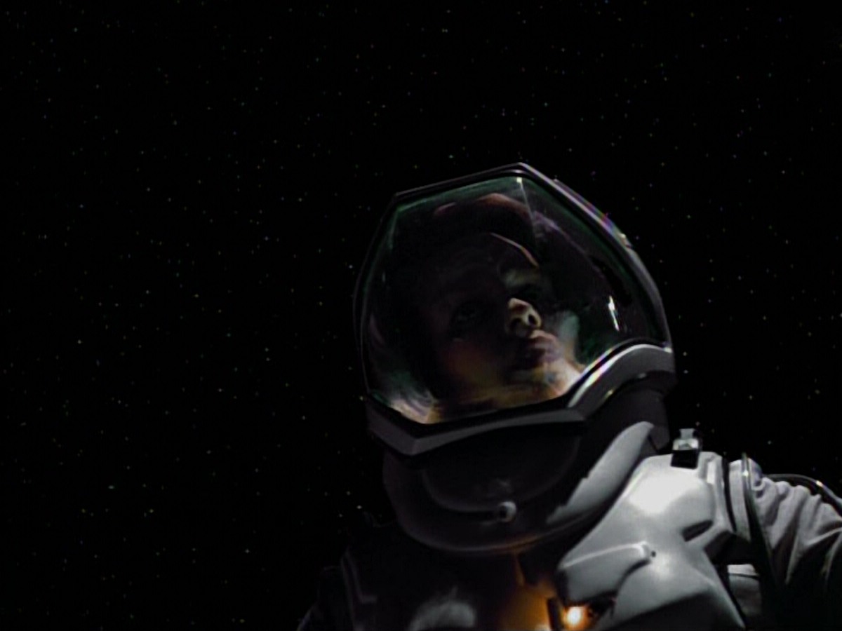 extant_StarTrekVoyager_4x03-DayOfHonor_3120.jpg