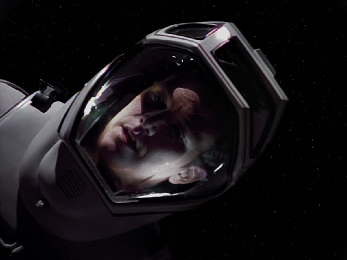 extant_StarTrekVoyager_4x03-DayOfHonor_3128.jpg