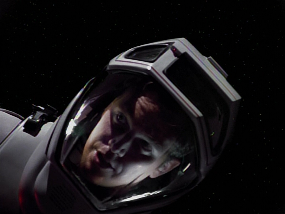 extant_StarTrekVoyager_4x03-DayOfHonor_3134.jpg