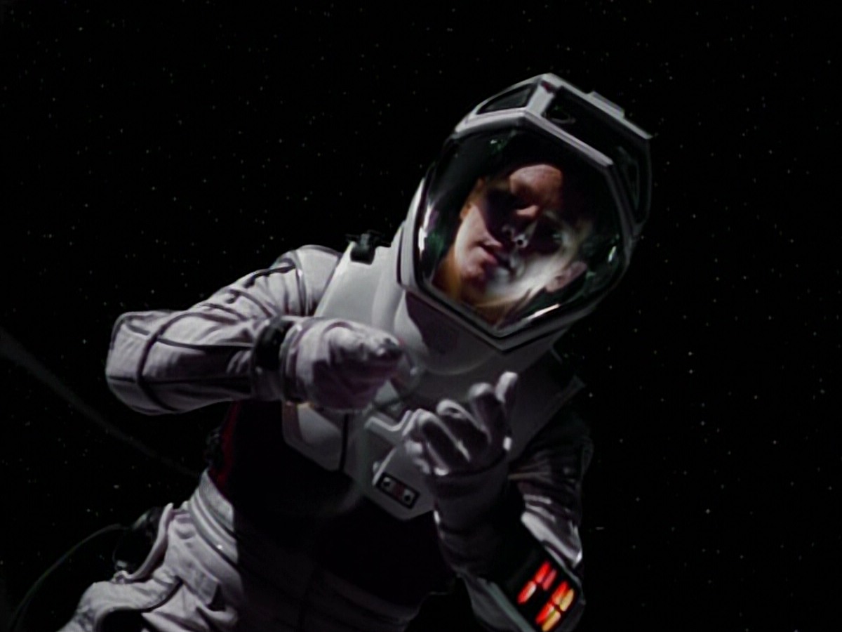 extant_StarTrekVoyager_4x03-DayOfHonor_3140.jpg