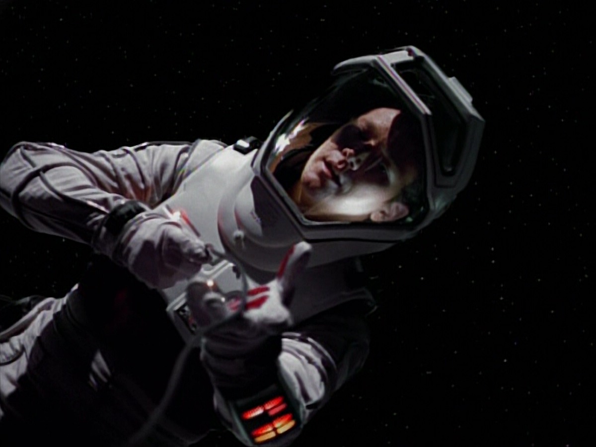 extant_StarTrekVoyager_4x03-DayOfHonor_3143.jpg