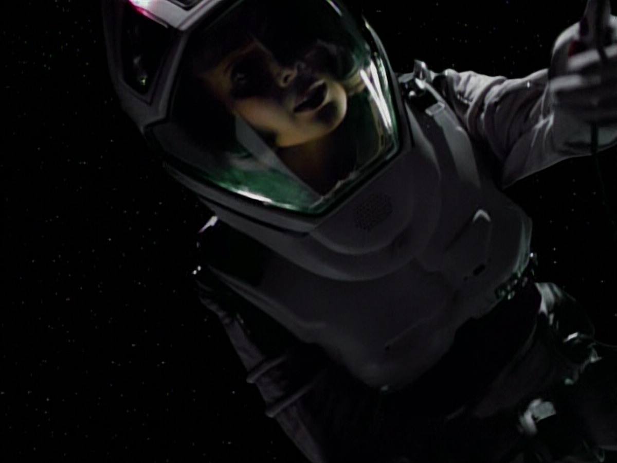 extant_StarTrekVoyager_4x03-DayOfHonor_3149.jpg