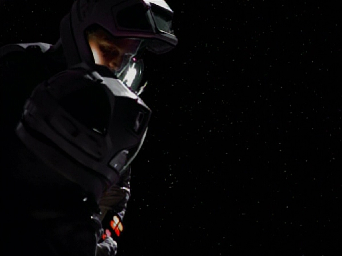 extant_StarTrekVoyager_4x03-DayOfHonor_3198.jpg