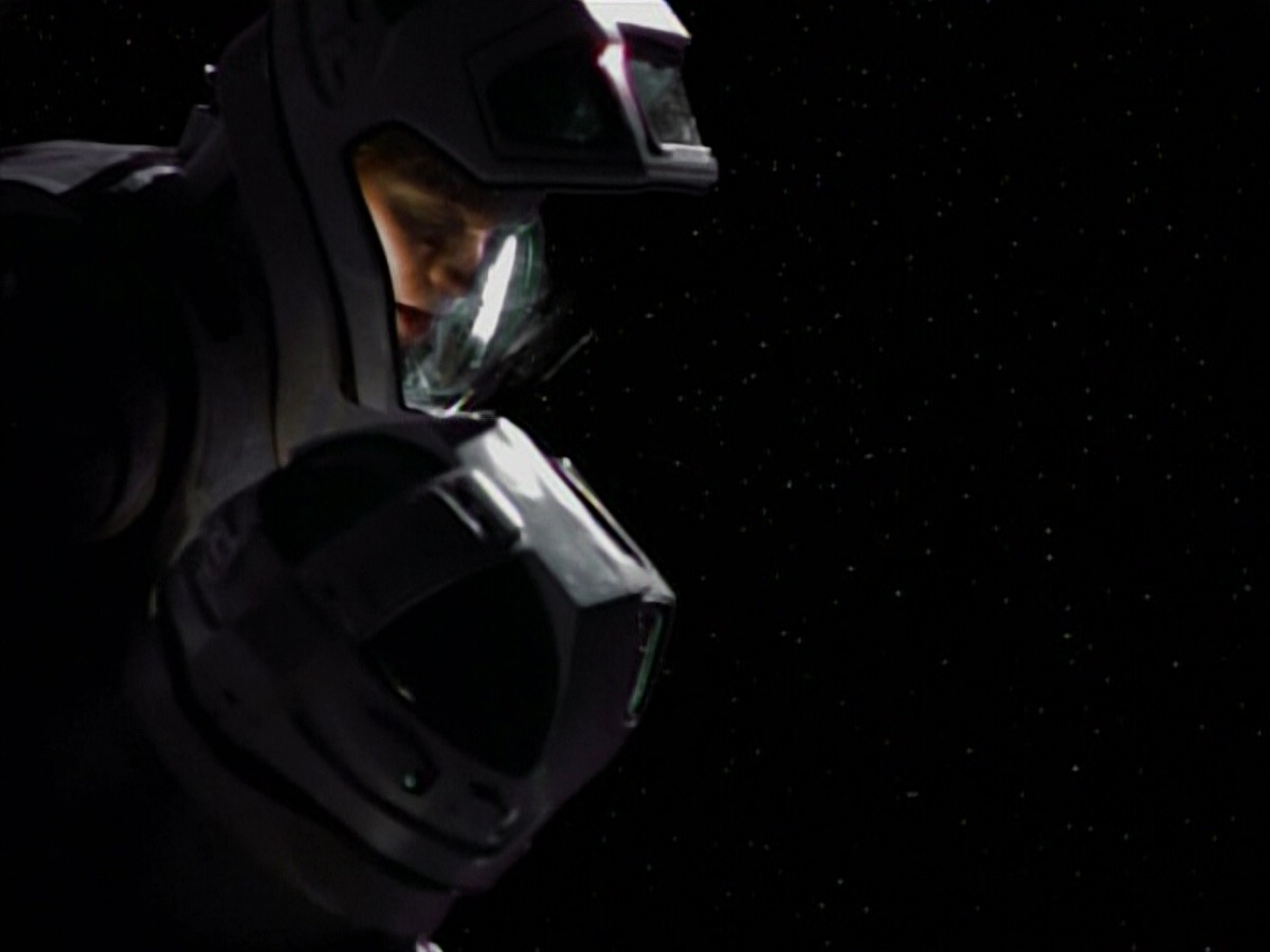 extant_StarTrekVoyager_4x03-DayOfHonor_3201.jpg