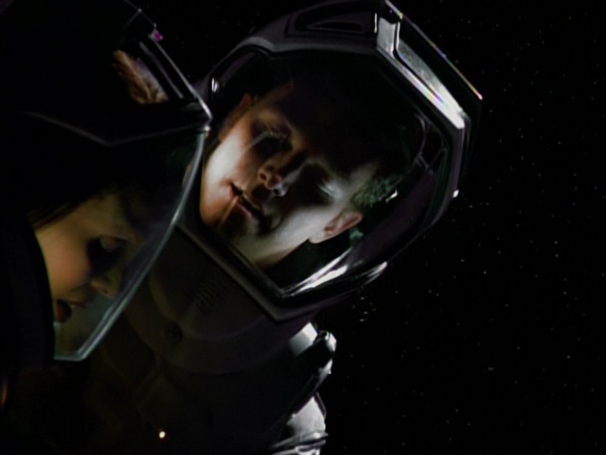 extant_StarTrekVoyager_4x03-DayOfHonor_3243.jpg