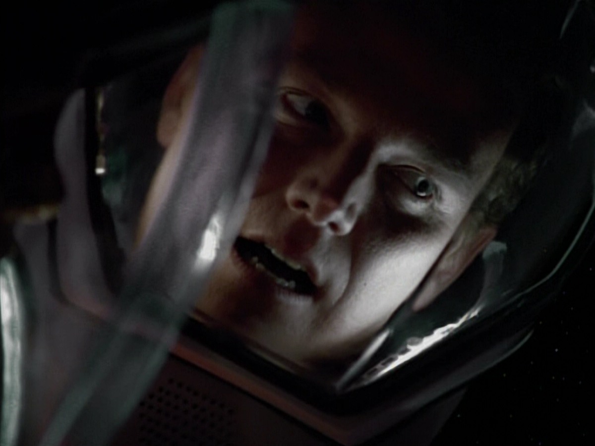 extant_StarTrekVoyager_4x03-DayOfHonor_3265.jpg