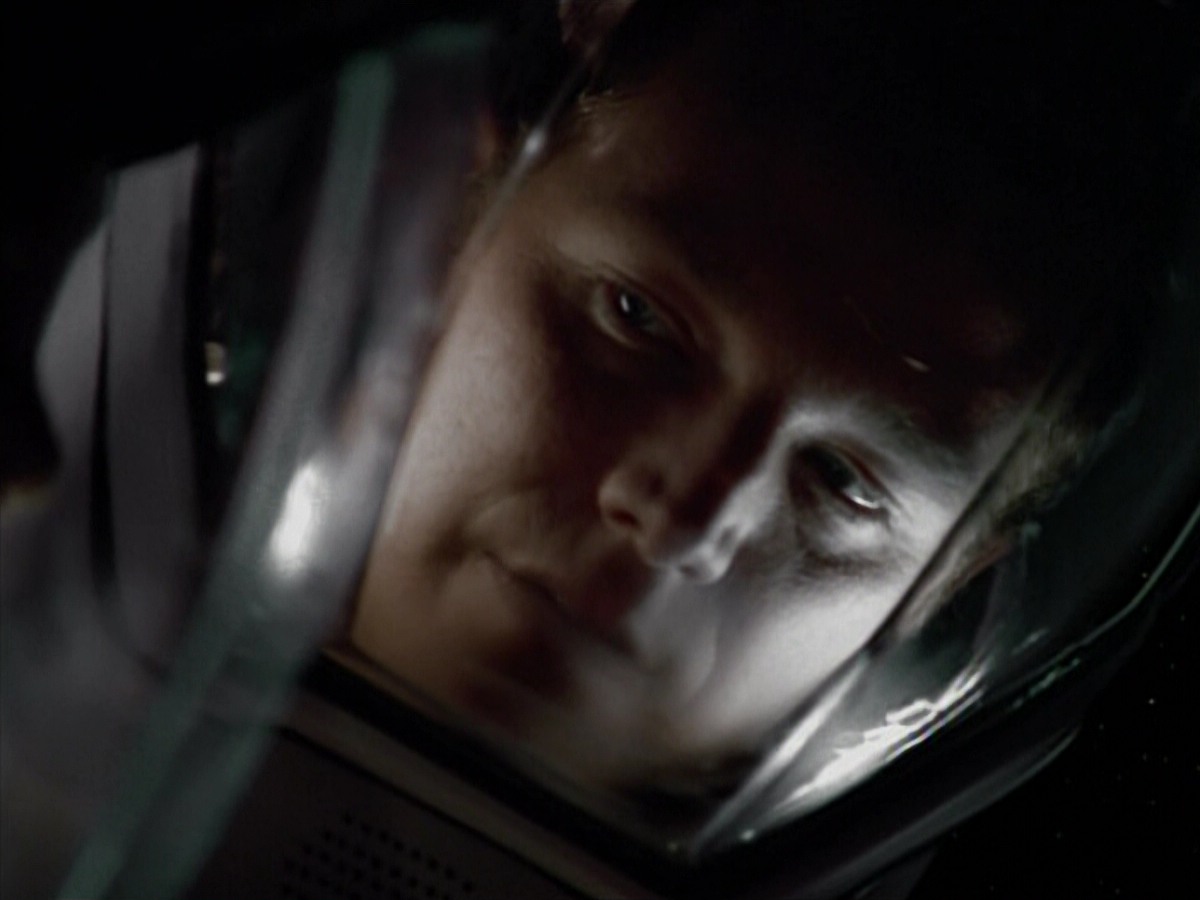extant_StarTrekVoyager_4x03-DayOfHonor_3276.jpg