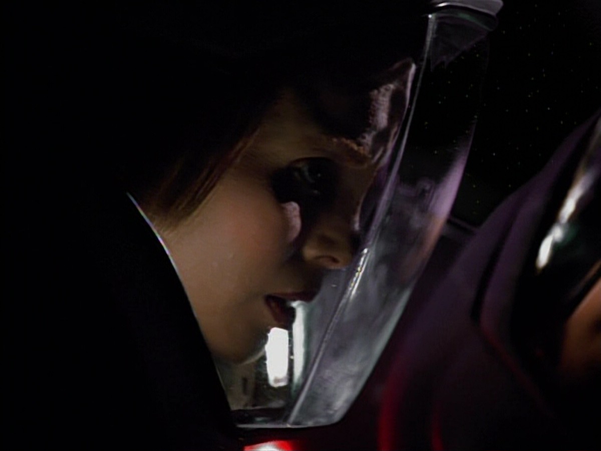 extant_StarTrekVoyager_4x03-DayOfHonor_3282.jpg