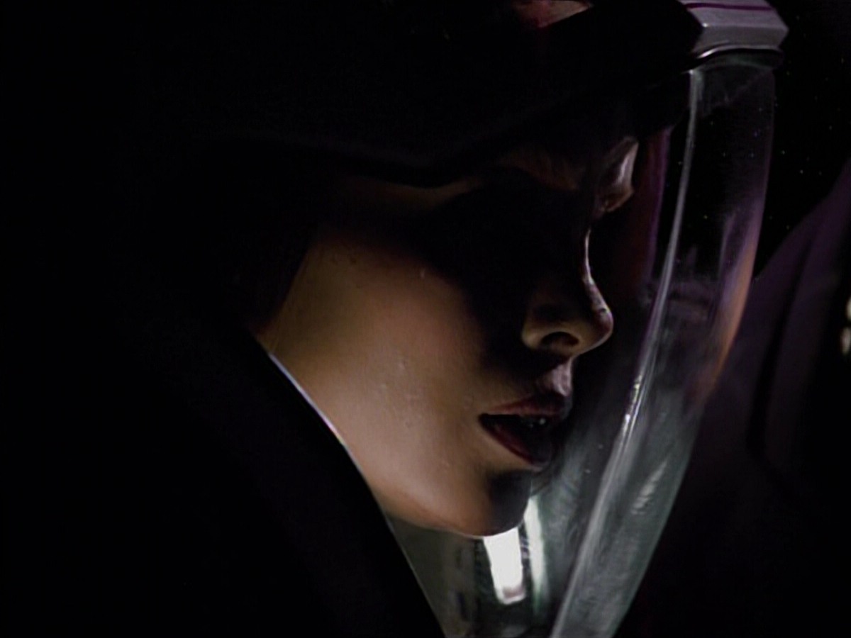 extant_StarTrekVoyager_4x03-DayOfHonor_3285.jpg