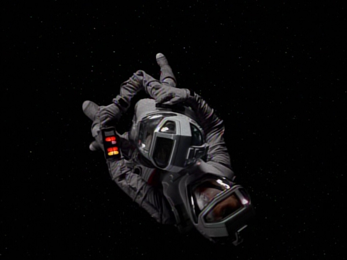 extant_StarTrekVoyager_4x03-DayOfHonor_3290.jpg