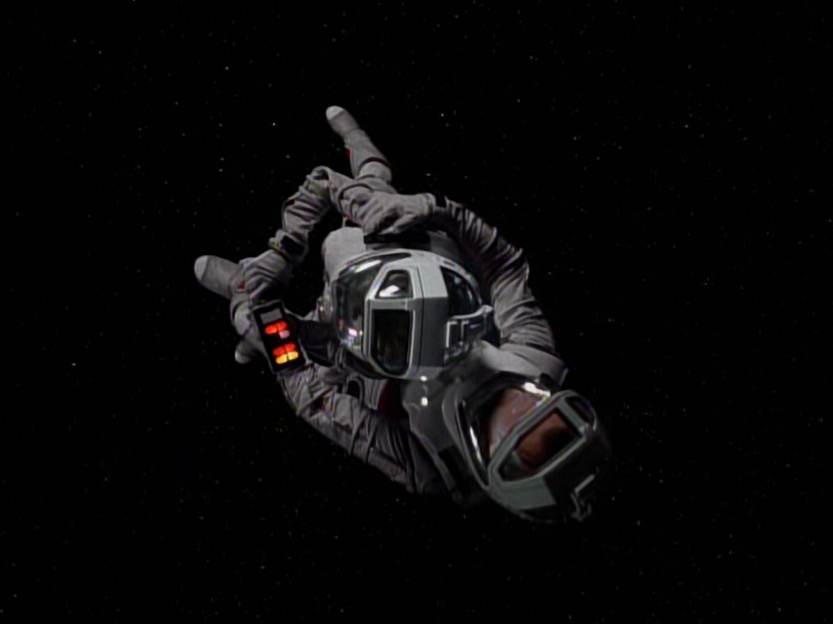 extant_StarTrekVoyager_4x03-DayOfHonor_3294.jpg