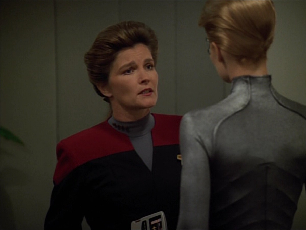 extant_StarTrekVoyager_4x03-DayOfHonor_3329.jpg
