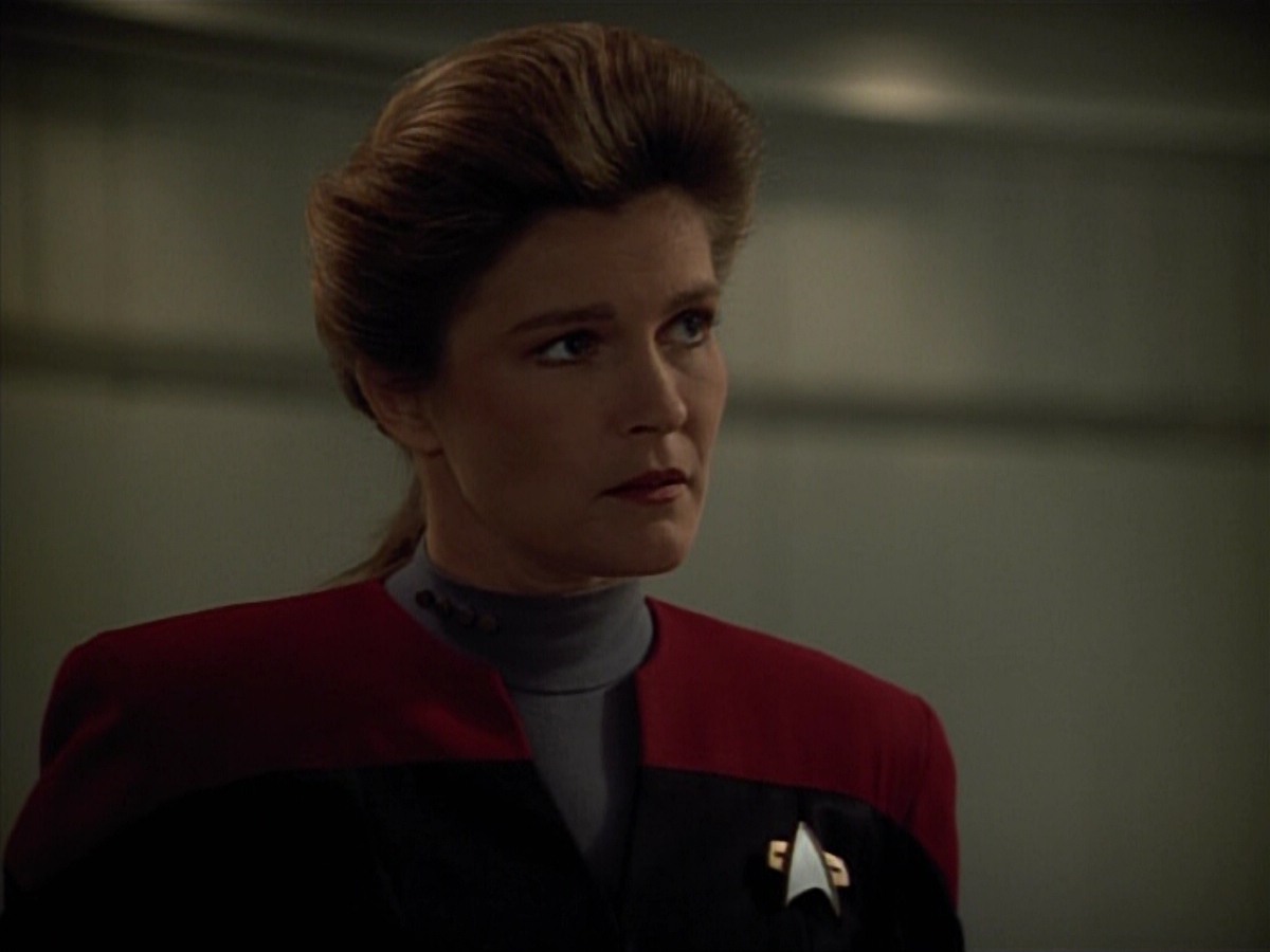 extant_StarTrekVoyager_4x03-DayOfHonor_3440.jpg