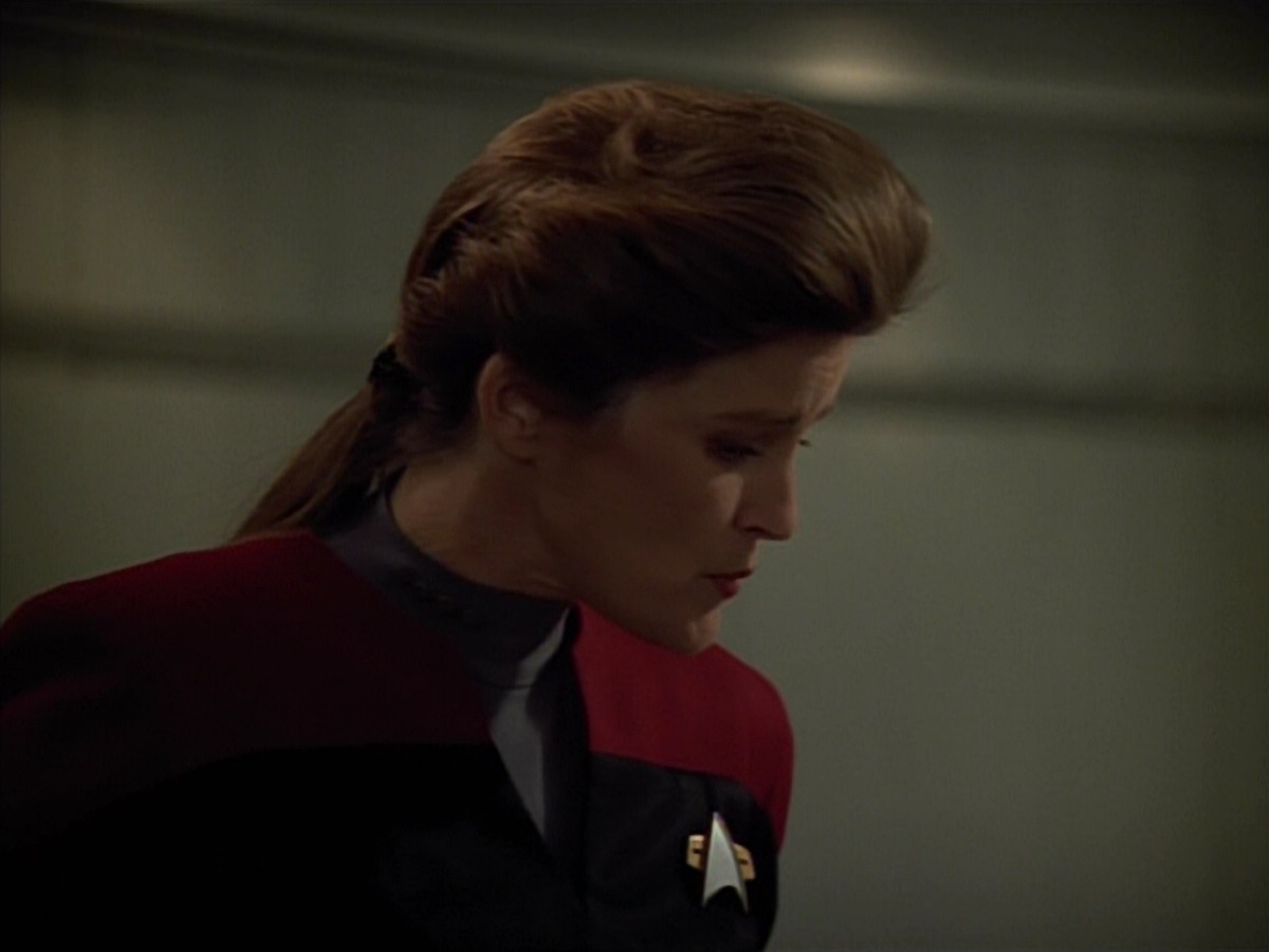 extant_StarTrekVoyager_4x03-DayOfHonor_3450.jpg