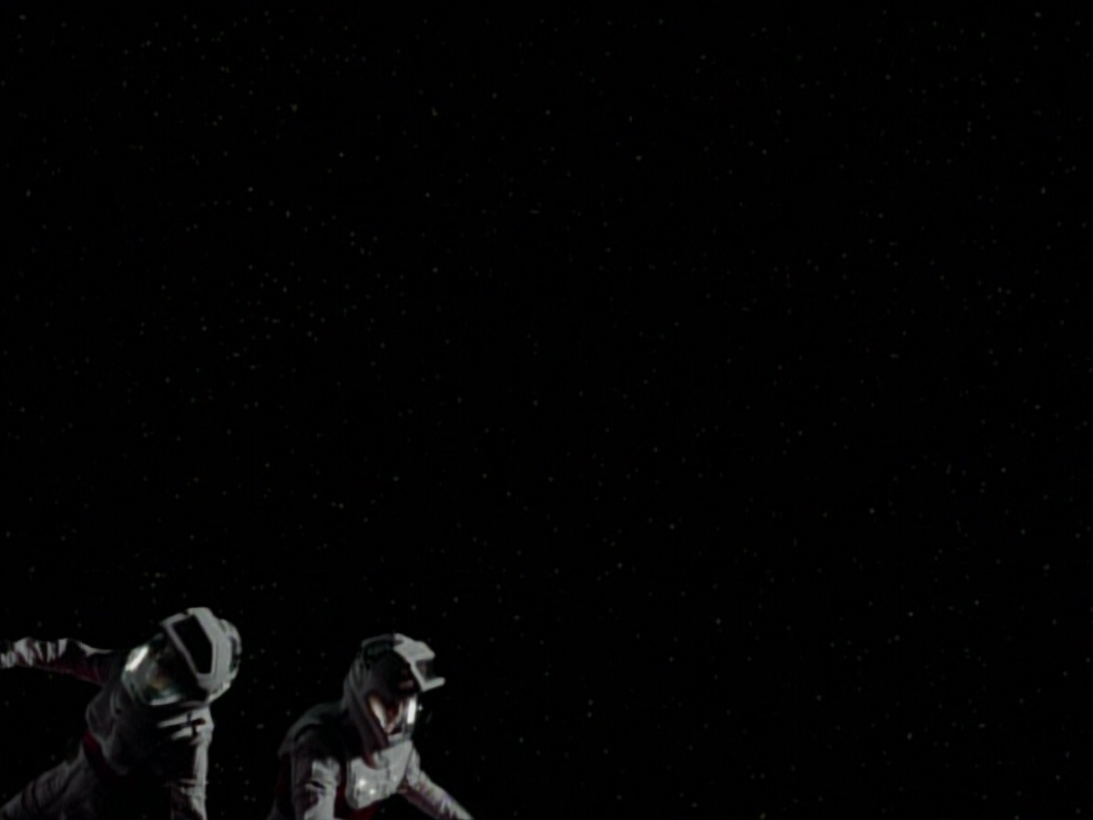 extant_StarTrekVoyager_4x03-DayOfHonor_3606.jpg