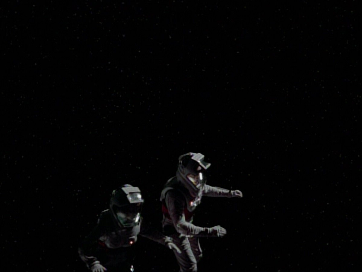 extant_StarTrekVoyager_4x03-DayOfHonor_3644.jpg