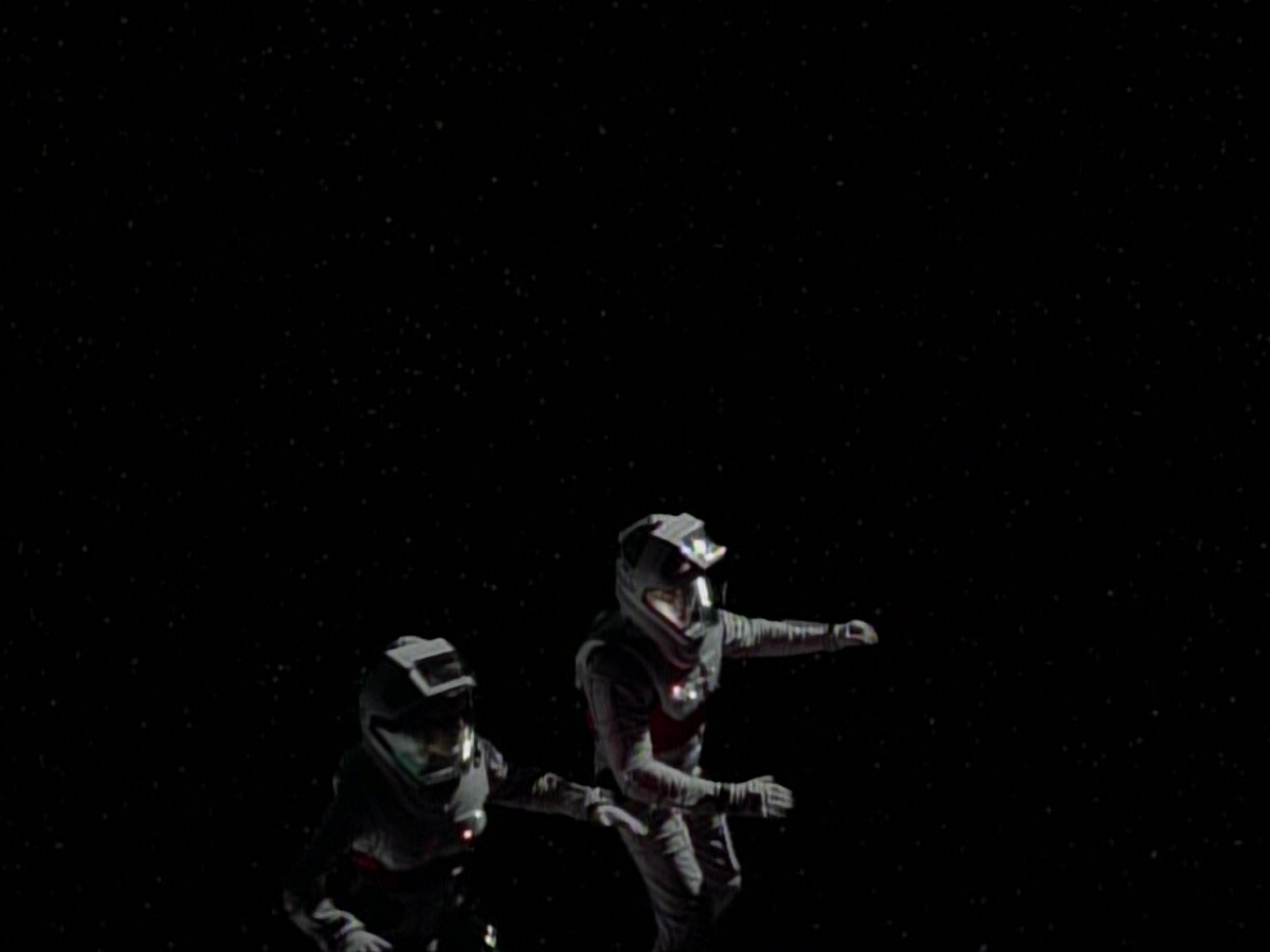 extant_StarTrekVoyager_4x03-DayOfHonor_3646.jpg